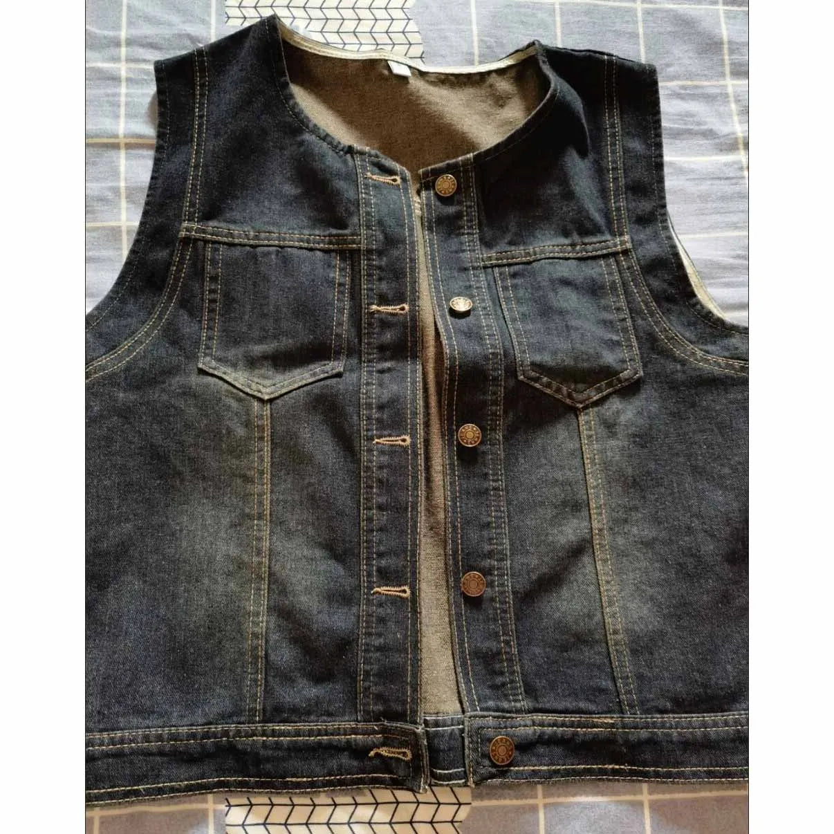 Kamizelka dżinsowa bez rękawów – ModaEkspert 