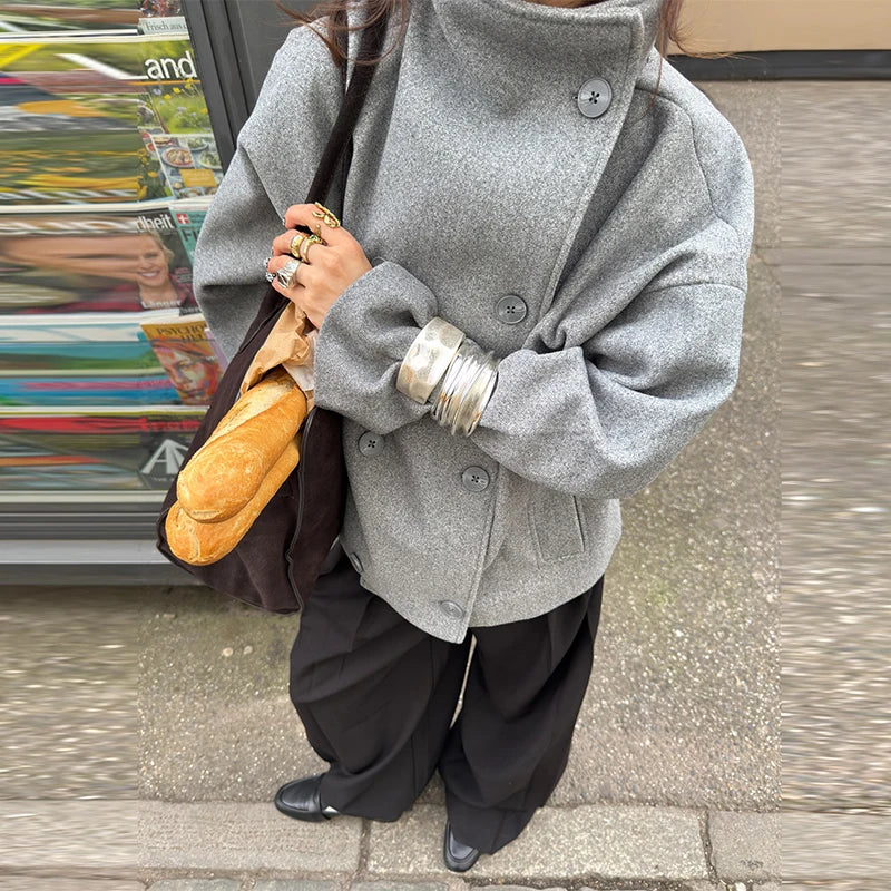 Płaszcz z możliwością stosowania z wyższym kołnierzem – ponadczasowa elegancja - ModaEkspert.pl