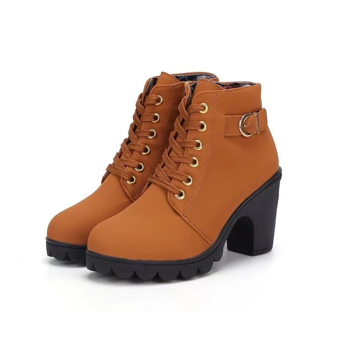 Eleganckie botki na obcasie – ModaEkspert.pl