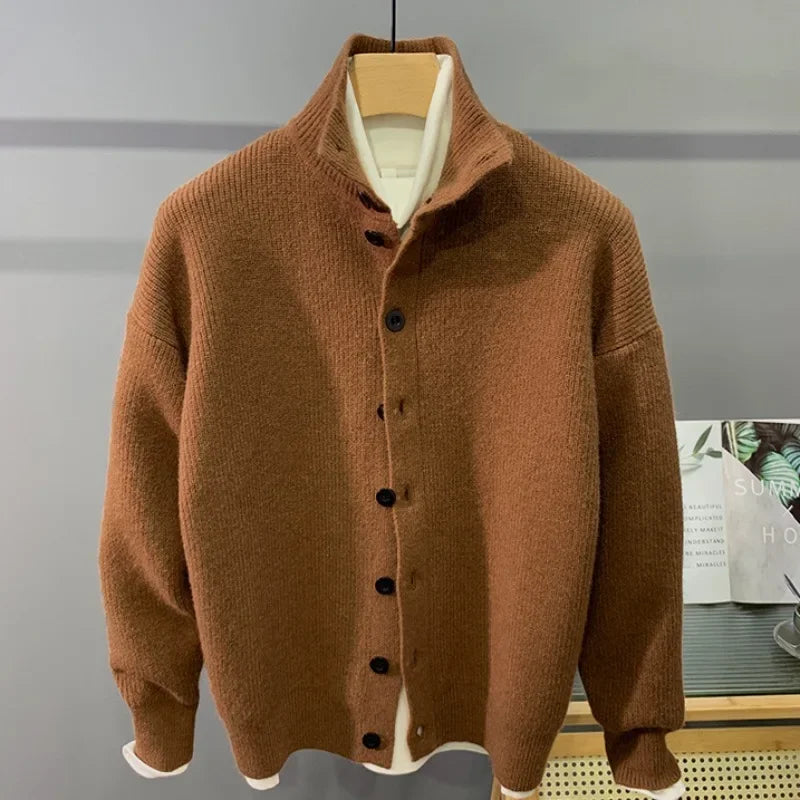 Sweter męski zapinany na guziki – ModaEksert.pl